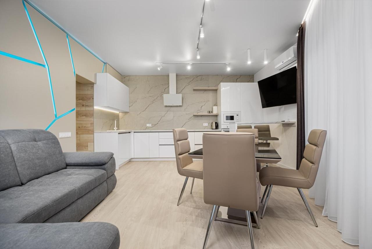 45 Pearl 2-Bedrooms Apartment With Terrace Odessa Eksteriør bilde